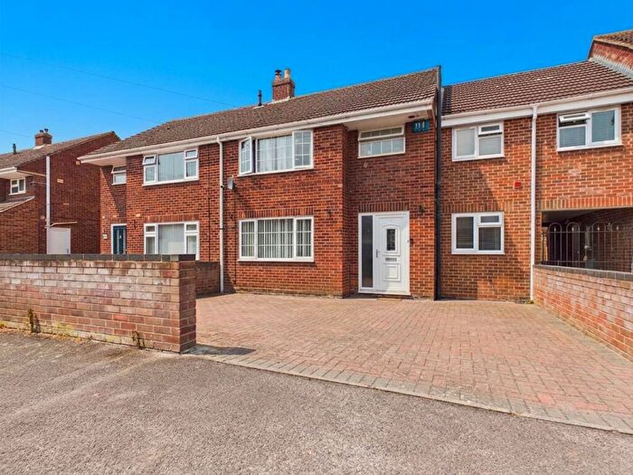 4 Bedroom Terraced House To Rent In Goodmoor Crescent, Churchdown, GL3