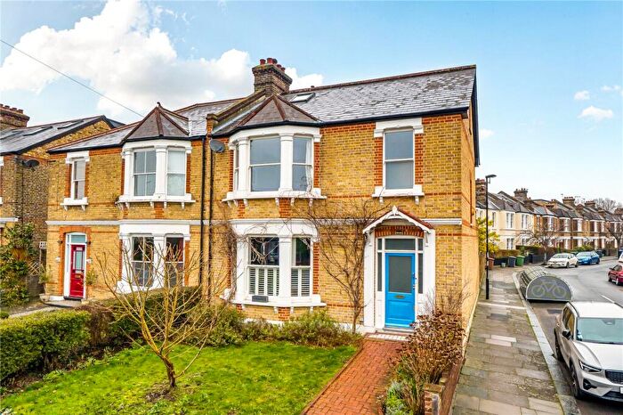 5 Bedroom End Of Terrace House For Sale In Manor Park, Hither Green, London, SE13