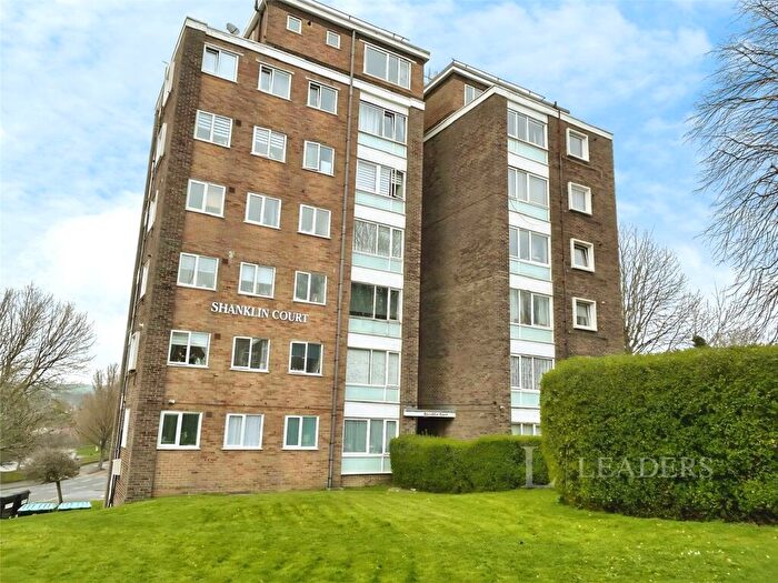2 Bedroom Apartment For Sale In Shanklin Court, Hangleton Road, Hove, BN3