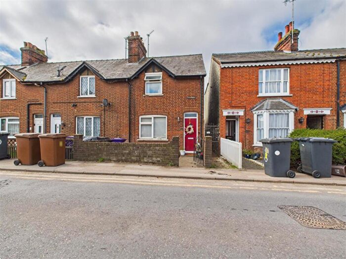 3 Bedroom House To Rent In Woolgrove Road, Hitchin, SG4