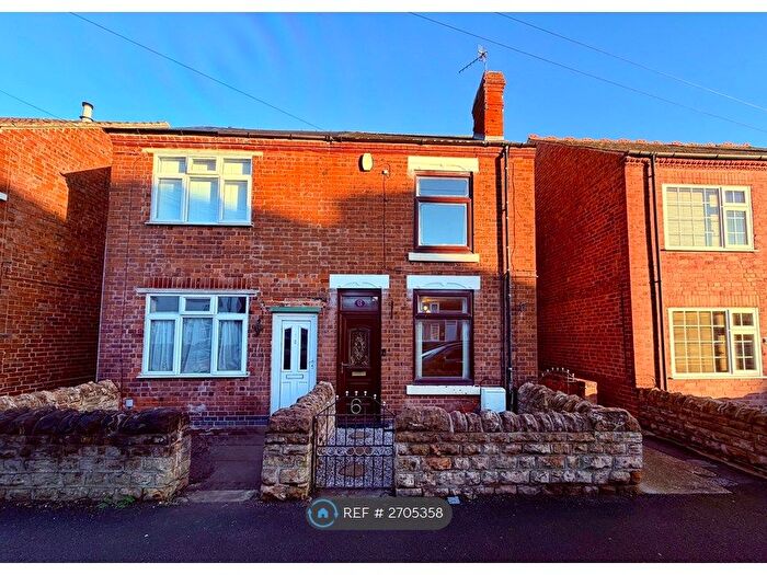 3 Bedroom Semi-Detached House To Rent In Doris Road, Ilkeston, DE7