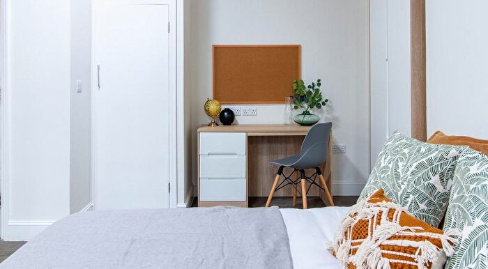 Studio To Rent In Gower Street, London, WC1E