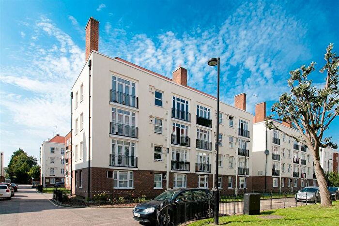 Studio To Rent In Swinton House, Turin Street, London, E2