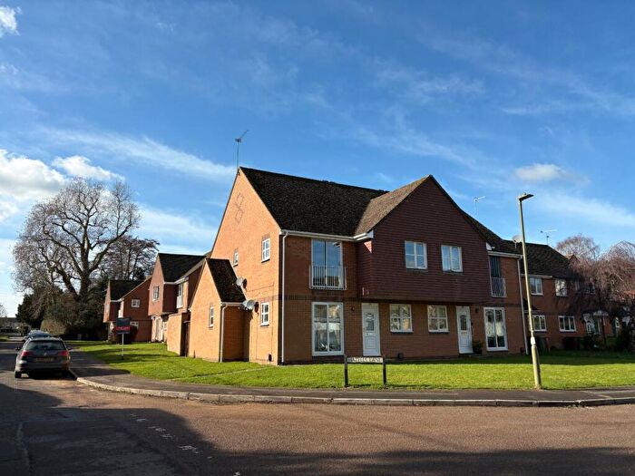 2 Bedroom Maisonette For Sale In Vicarage Lane, Shrivenham, Swindon, Oxfordshire, SN6