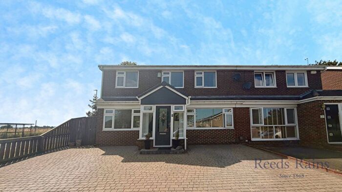 4 Bedroom Semi-Detached House For Sale In Penhill Close, Ouston, Chester Le Street, Durham, DH2