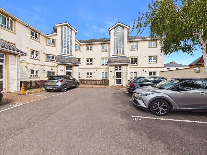 2 Bedroom Flat For Sale In Sherborne Street, Cheltenham, Gloucestershire, GL52