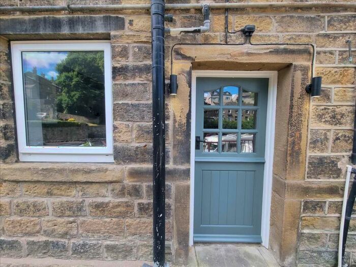 1 Bedroom Terraced House To Rent In Scotgate Road, Honley, Holmfirth, HD9