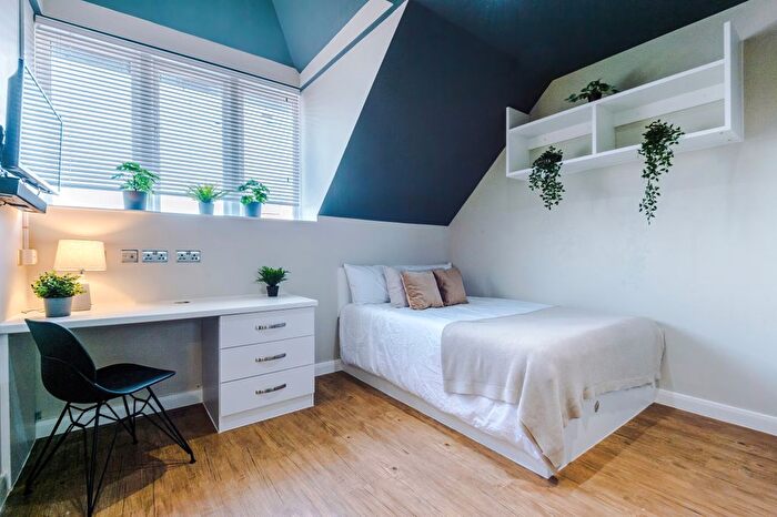 1 Bedroom Studio To Rent In Flat, Upper New Walk, Leicester, LE1