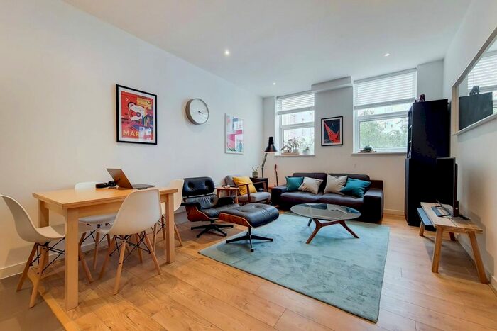 1 Bedroom Flat To Rent In Bromyard Avenue, Acton, London, W3