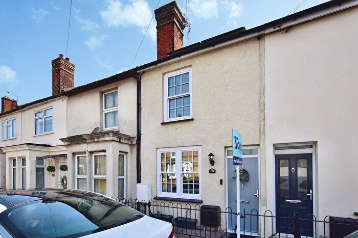 2 Bedroom Terraced House For Sale In Malling Road, Snodland, ME6