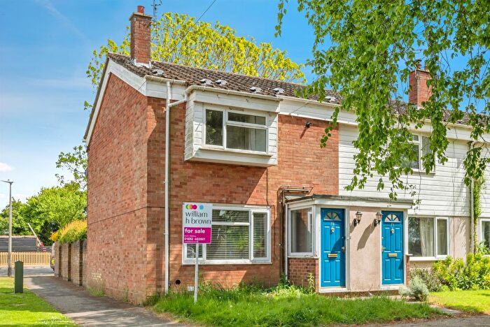 2 Bedroom End Of Terrace House For Sale In Ormesby Road, Badersfield, Norwich, NR10