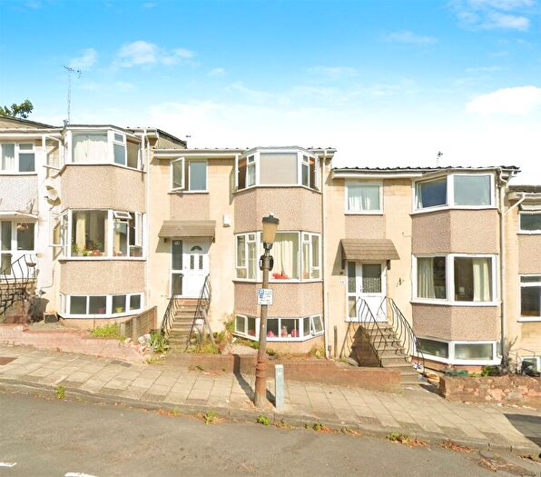 4 Bedroom Terraced House To Rent In Nugent Hill, Bristol, BS6