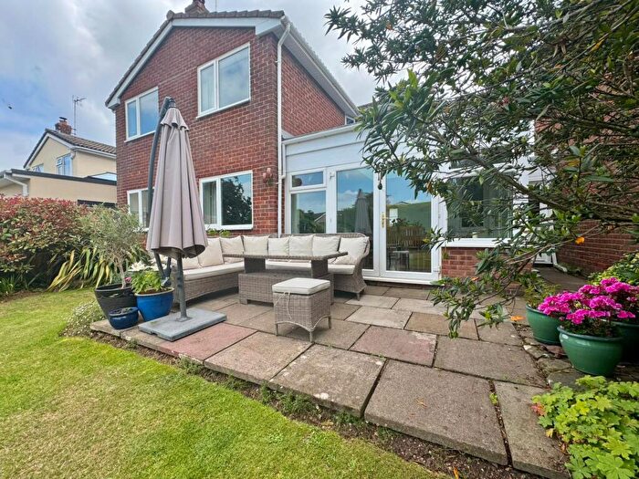 4 Bedroom Link Detached House For Sale In Bannetts Tree Crescent, Bristol, BS35