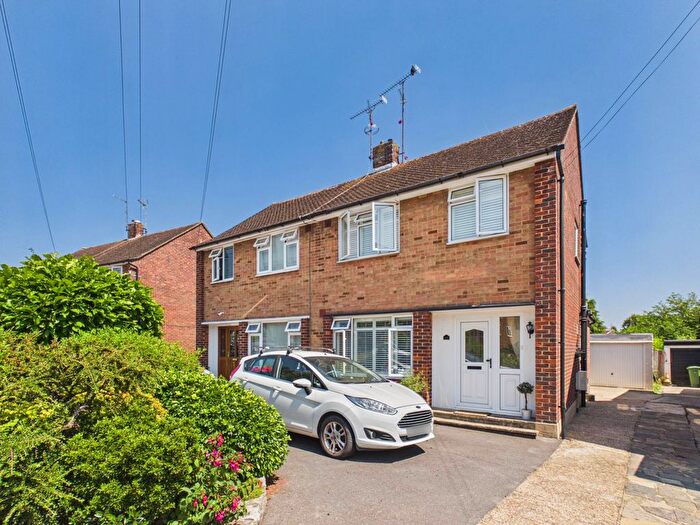3 Bedroom Semi-Detached House For Sale In Hill Mead, Horsham, RH12