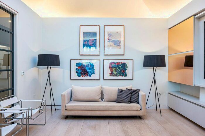 3 Bedroom Flat To Rent In Roland Gardens, South Kensington, London, SW7