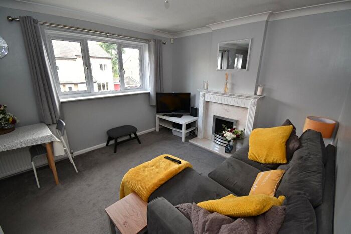 2 Bedroom Apartment To Rent In Portland Close, Marsh, Huddersfield, West Yorkshire, HD3