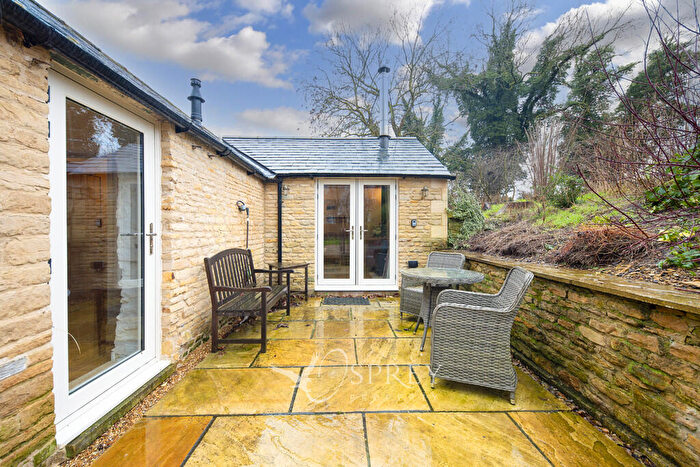 2 Bedroom Barn Conversion To Rent In Sulehay Road, Wansford, PE8