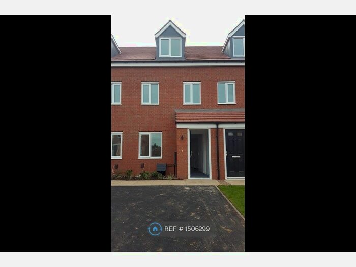 3 Bedroom Terraced House To Rent In Paragon Way, Coventry, CV6