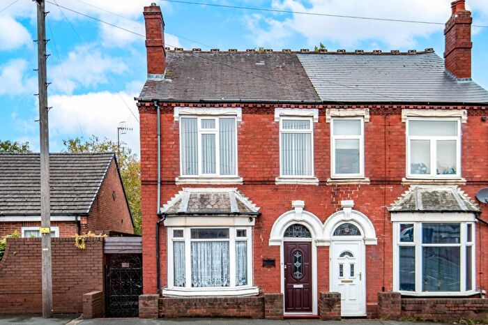 3 Bedroom Semi-Detached House For Sale In Pedmore Road, Stourbridge, West Midlands, DY9
