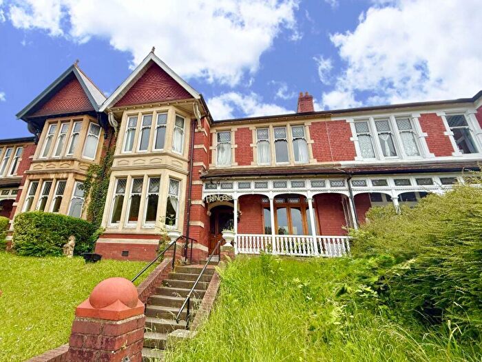 5 Bedroom Terraced House For Sale In Ninian Road, Cardiff, CF23
