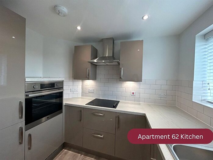 1 Bedroom Flat For Sale In Apartment, Riverain Lodge, Taunton, TA1