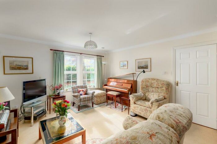 4 Bedroom Detached House For Sale In Green Lane, Cardrona, EH45