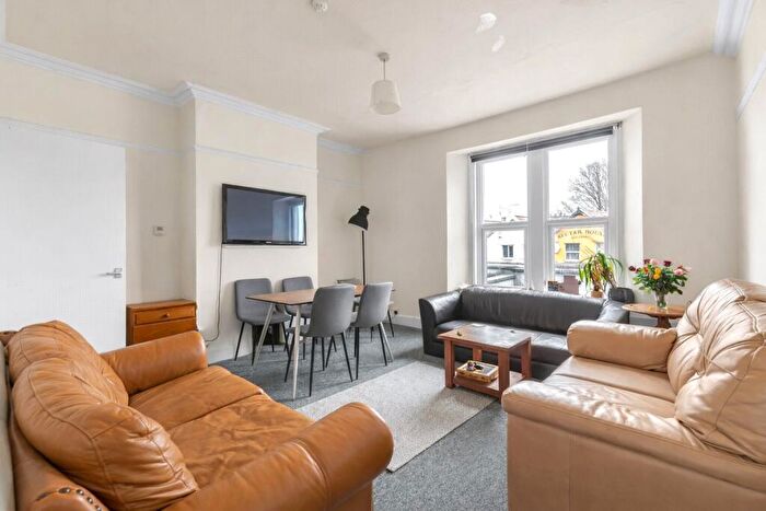 6 Bedroom Apartment To Rent In Gloucester Road, Bishopston, Bristol, BS7