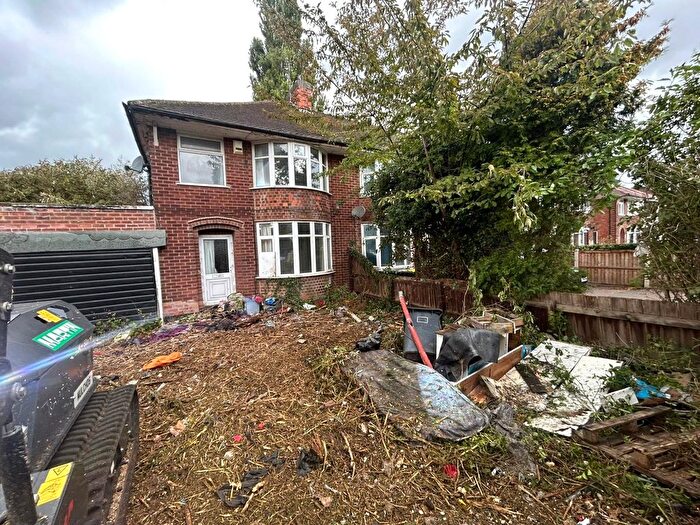 3 Bedroom Semi Detached House For Sale In Queens Road East, Beeston, Nottingham, Nottinghamshire, NG9
