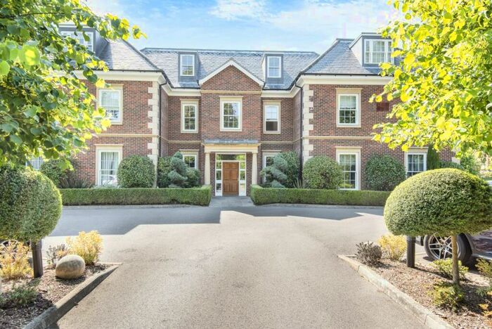 2 Bedroom Apartment To Rent In Drift Road Winkfield, SL4