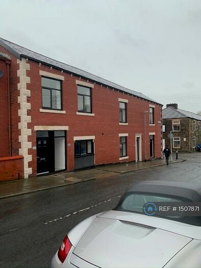 2 Bedroom Flat To Rent In Earl Street, Clayton Le Moors, Accrington, BB5