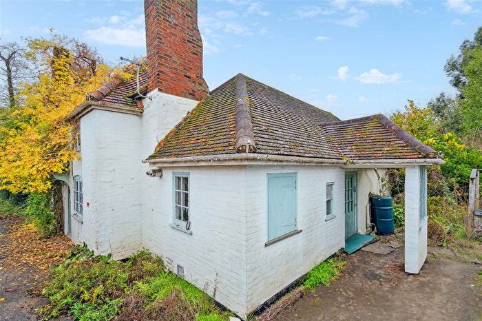 3 Bedroom Detached House For Sale In Shawes Cottage, Blacksmiths Lane, Denham, UB9
