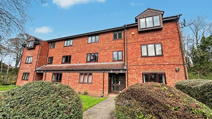 1 Bedroom Flat For Sale In Bloomsbury Grove, Kings Heath, B14