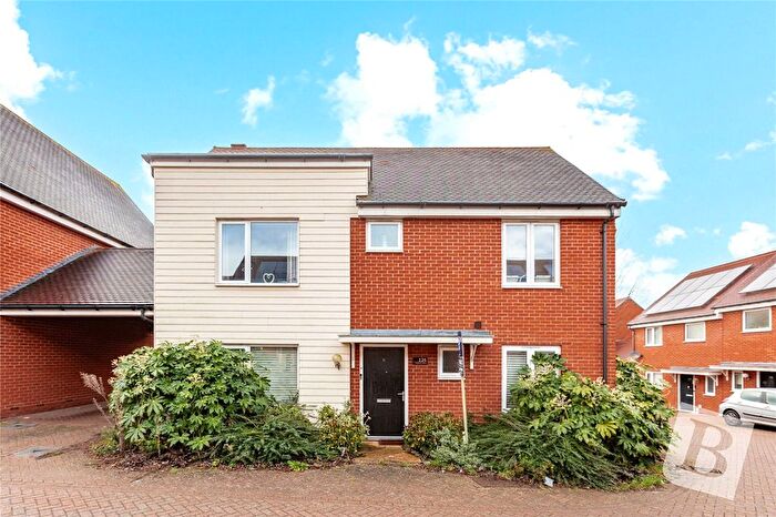 4 Bedroom Detached House To Rent In Fairway Drive, Channels, Essex, CM3