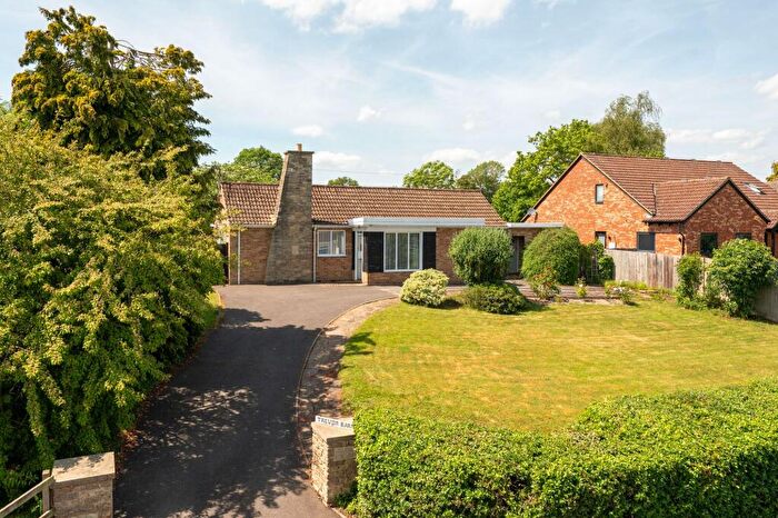 3 Bedroom Detached House For Sale In Moor End Road, Radwell, MK43