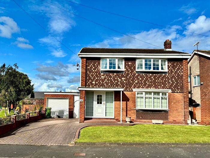 3 Bedroom Detached House For Sale In Cheviot Road, Monkton Village, NE32