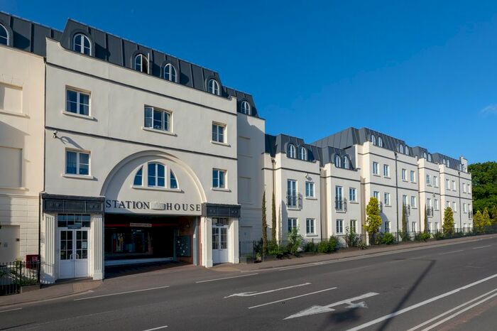 2 Bedroom Flat To Rent In Station House, Old Warwick Road, Leamington Spa, Warwickshire, CV31