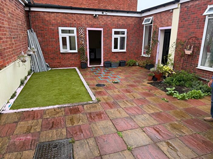 Retail Property To Rent In Institute Road, Kings Heath, Birmingham, B14