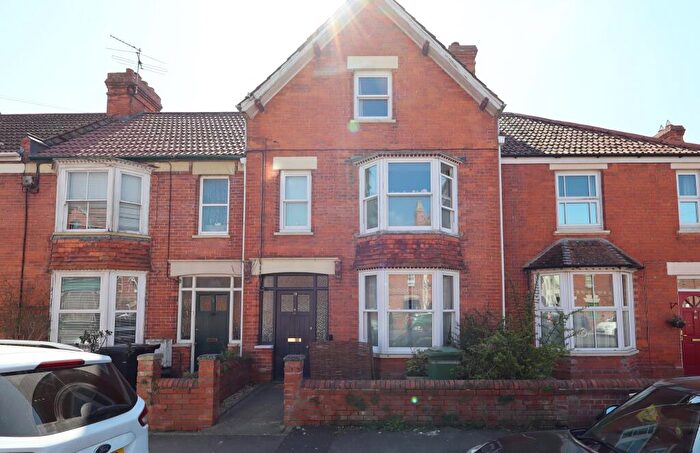 5 Bedroom Terraced House For Sale In Benedict Street, Glastonbury, Somerset, BA6