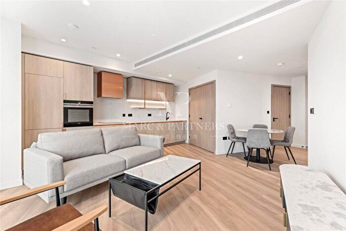 2 Bedroom Apartment To Rent In Aspen, Canary Wharf, London, E14