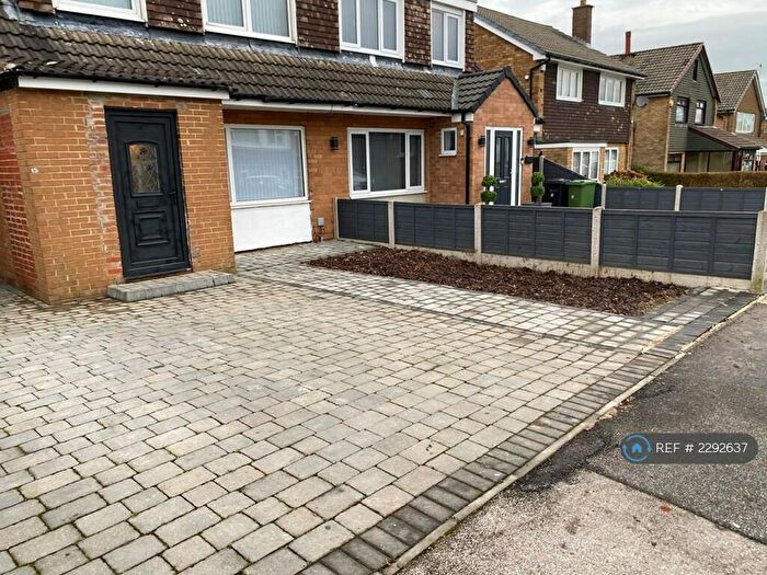 3 Bedroom Semi-Detached House To Rent In Linton Road, Leeds, LS17