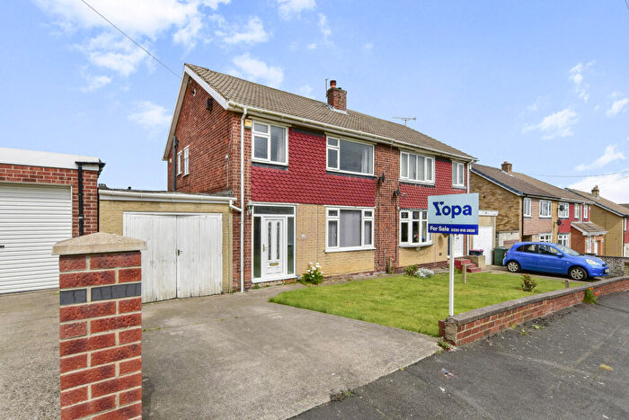 3 Bedroom Semi-Detached House For Sale In Grange Road, Rawmarsh, Rotherham, S62