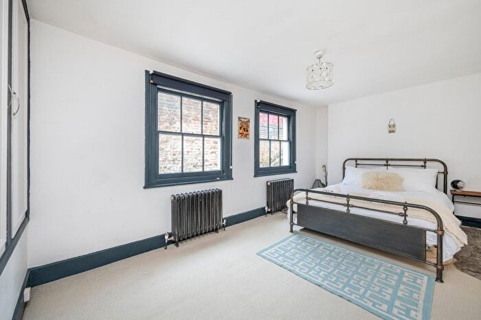 1 Bedroom Flat For Sale In Haverstock Hill, Belsize Park, NW3