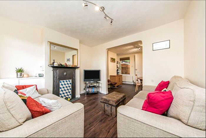 2 Bedroom House To Rent In Alexandra Road, Ipswich, Suffolk, IP4