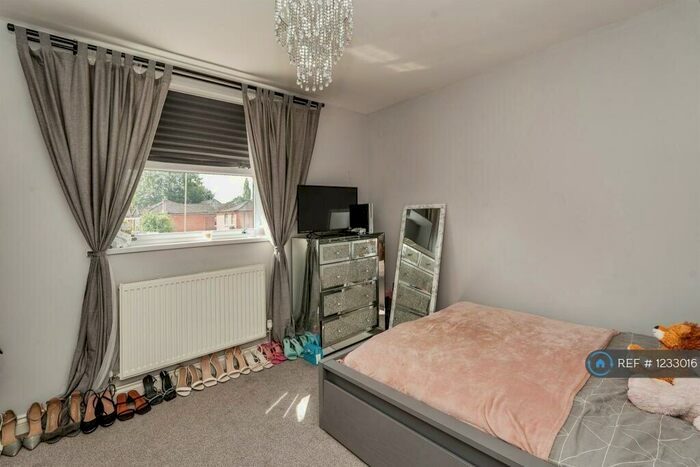 4 Bedroom Detached House To Rent In Winchester Rd, Romsey, SO51