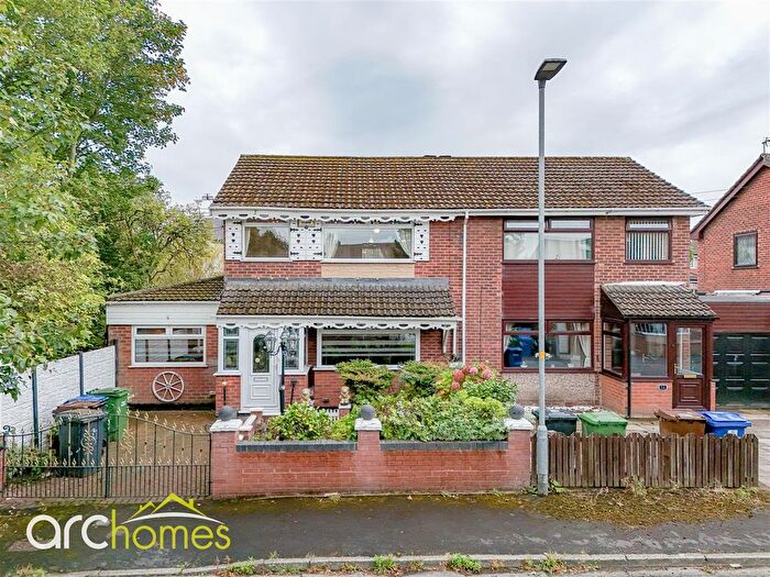 3 Bedroom Semi-Detached House For Sale In Malton Close, Leigh, WN7