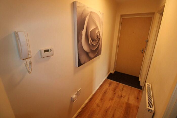 1 Bedroom Flat To Rent In Evershed Way, Staffordshire, Burton Upon Trent, DE14