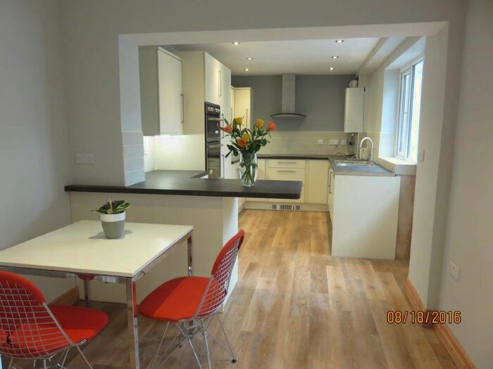 1 Bedroom Flat To Rent In Margaret Street, Beaumaris, LL58