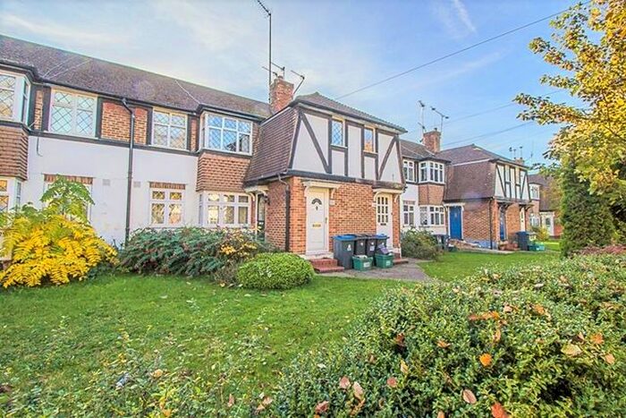 2 Bedroom Flat To Rent In Tudor Drive, Kingston-Upon-Thames, Surrey, KT2