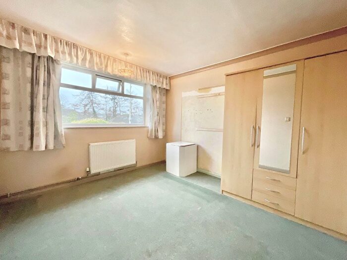 2 Bedroom Semi-Detached Bungalow For Sale In Park Drive, Barlaston, ST12