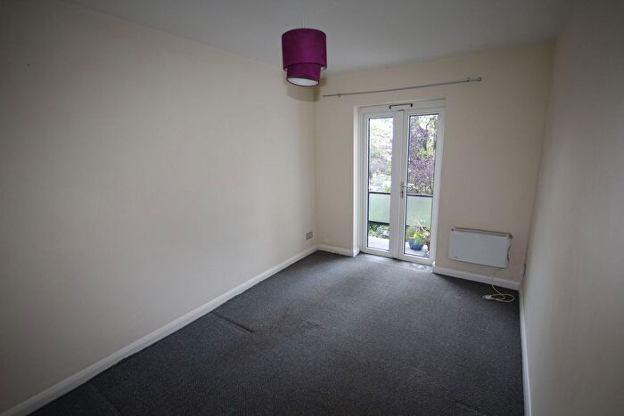 1 Bedroom Flat To Rent In Dyke Road, Brighton, BN1